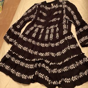 Black and white dress